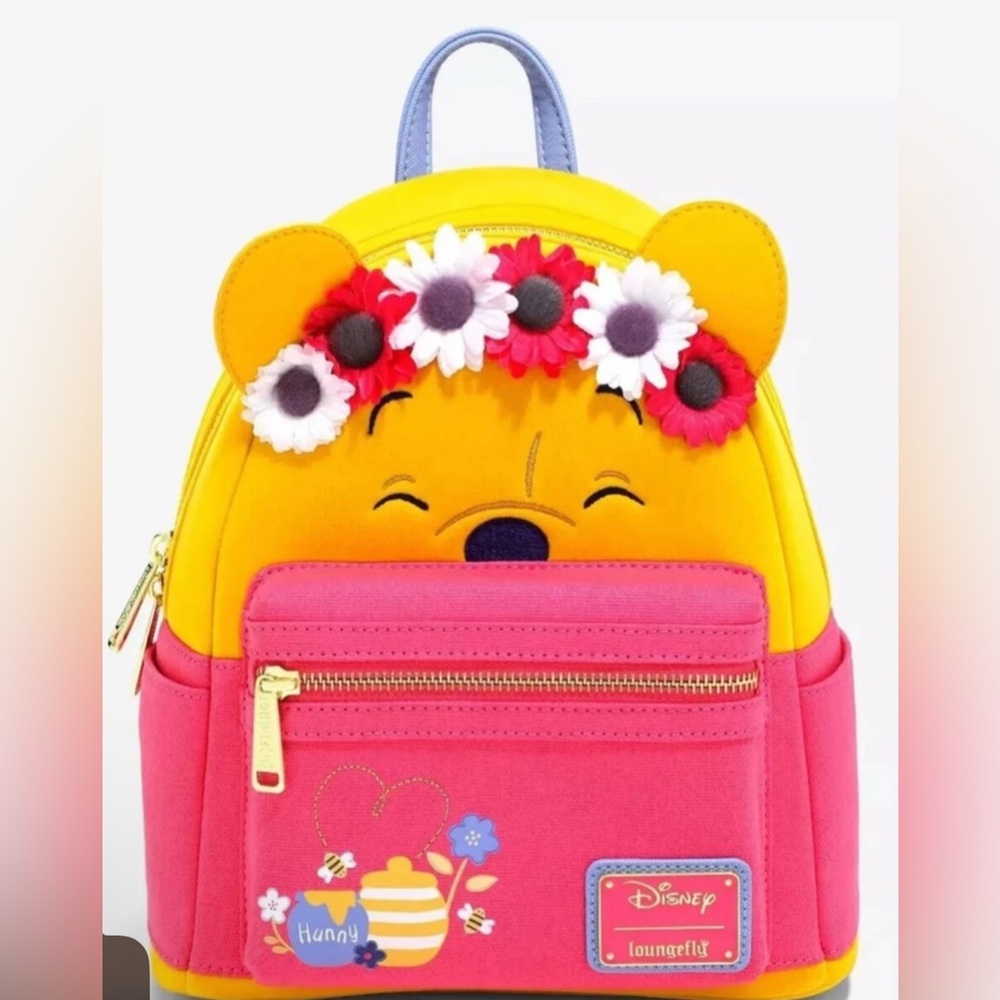 Hard Tag Loungefly Disney Winnie the Pooh Flower Crown Mini
Backpack NWT